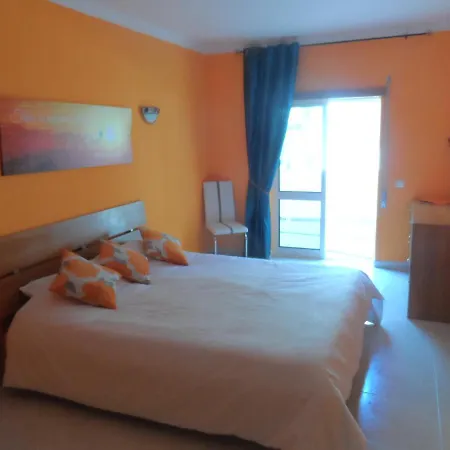 Sunset Algarve 홈스테이 *